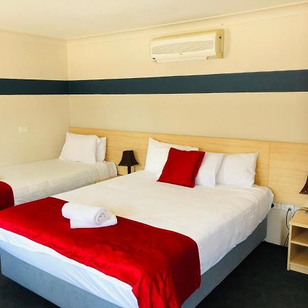 Red Cedar Motel Muswellbrook Exterior foto