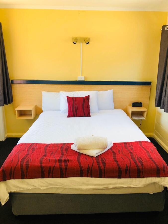 Red Cedar Motel Muswellbrook Exterior foto